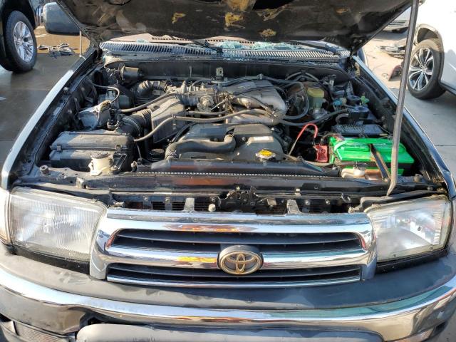 Photo 7 from auction – 2000 TOYOTA 4RUNNER SR with VIN JT3GN86R3Y0166596