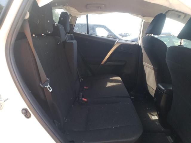 Photo 6 from auction – 2017 TOYOTA RAV4 LE with VIN JTMZFREV8HJ120133