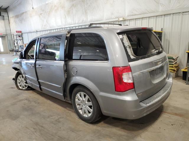 Photo 3 from auction – 2015 CHRYSLER TOWN & COU with VIN 2C4RC1BG7FR645306