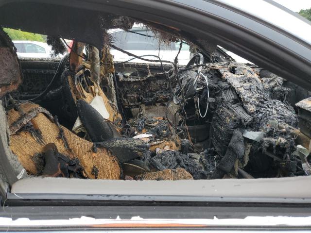Photo 5 from auction – 2004 CHRYSLER PACIFICA with VIN 2C8GF68434R345041
