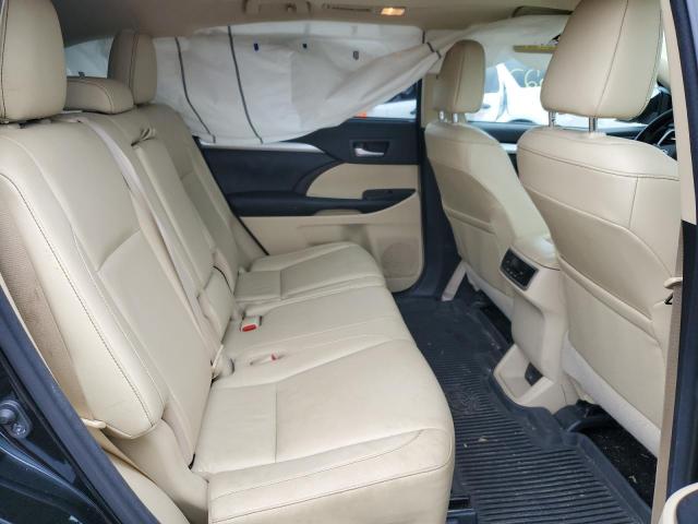 Photo 6 from auction – 2017 TOYOTA HIGHLANDER with VIN 5TDJZRFH3HS463707