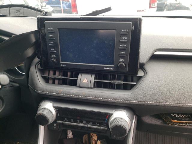 Photo 9 from auction – 2021 TOYOTA RAV4 LE with VIN 2T3G1RFV5MW216169