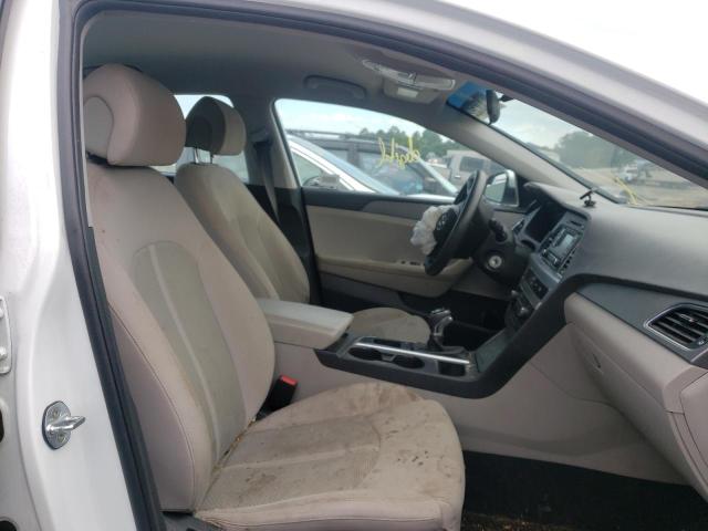 Photo 5 from auction – 2017 HYUNDAI SONATA SE with VIN 5NPE24AF8HH563726