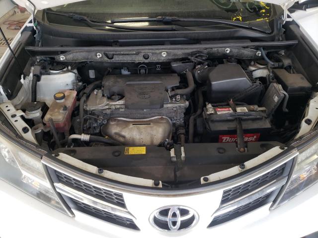 Photo 7 from auction – 2013 TOYOTA RAV4 XLE with VIN JTMRFREV8D5020830