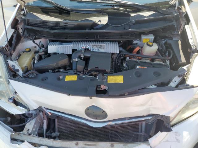 Photo 7 from auction – 2013 TOYOTA PRIUS V with VIN JTDZN3EU9D3211319