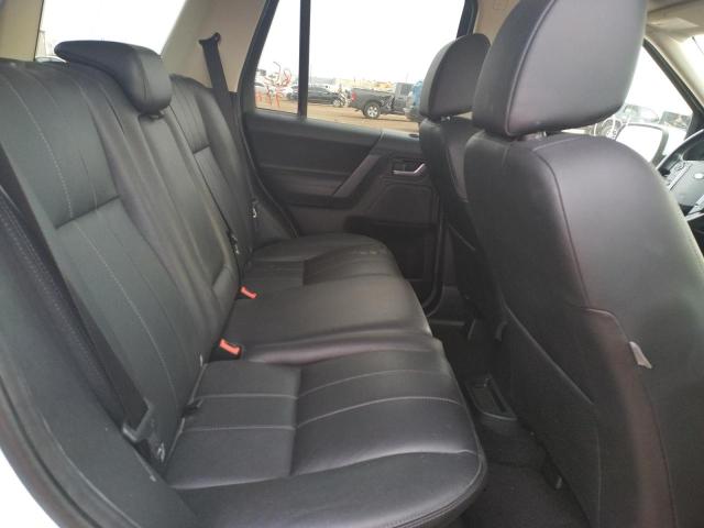 Photo 6 from auction – 2015 LAND ROVER LR2 SE with VIN SALFP2BG8FH421625