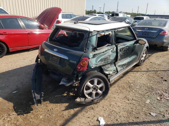 Photo 4 from auction – 2007 MINI COOPER with VIN WMWMF335X7TT55224