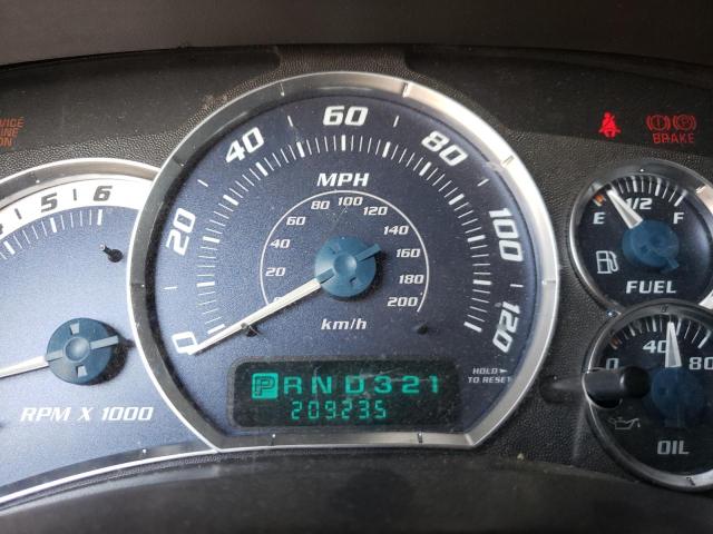 Photo 8 from auction – 2000 CHEVROLET SILVERADO with VIN 1GCEC14TXYZ141950