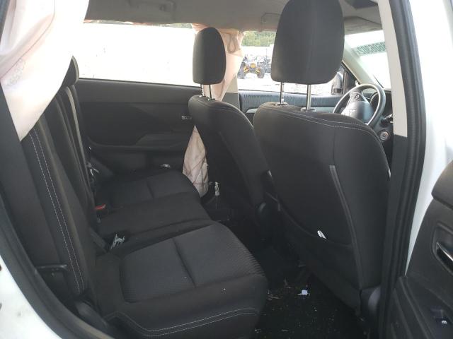 Photo 6 from auction – 2018 MITSUBISHI OUTLANDER with VIN JA4AD2A32JZ063332