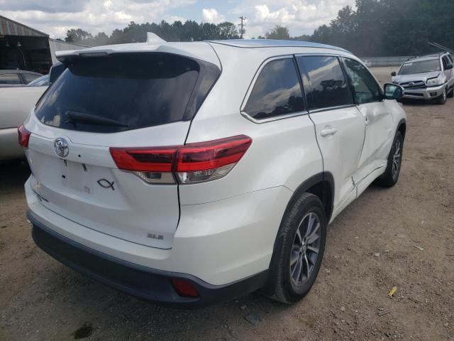 Photo 9 from auction – 2017 TOYOTA HIGHLANDER with VIN 5TDKZRFH2HS189467