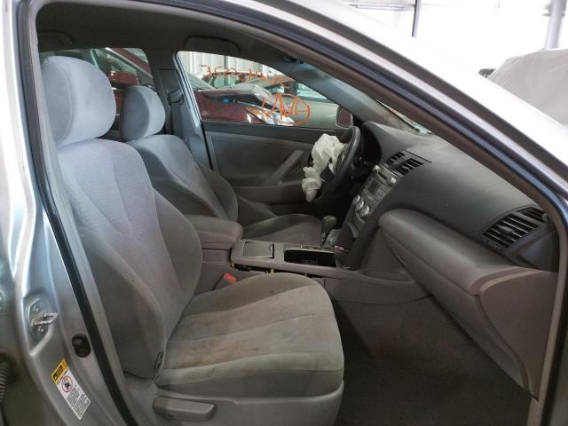 Photo 5 from auction – 2010 TOYOTA CAMRY BASE with VIN 4T4BF3EK6AR076062