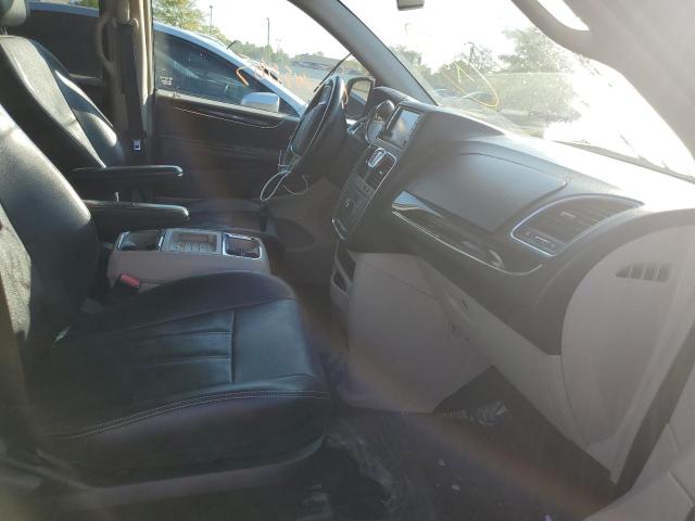 Photo 5 from auction – 2012 CHRYSLER TOWN & COU with VIN 2C4RC1BG8CR411297