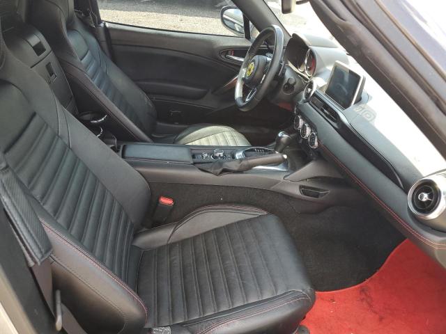 Photo 5 from auction – 2017 FIAT 124 SPIDER with VIN JC1NFAEK1H0117373