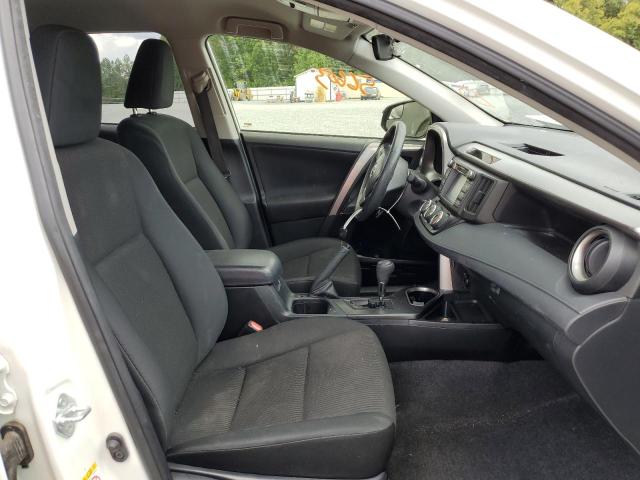 Photo 5 from auction – 2018 TOYOTA RAV4 LE with VIN JTMZFREV8JJ172741