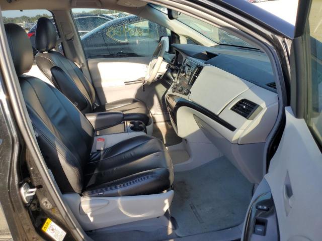 Photo 5 from auction – 2011 TOYOTA SIENNA LE with VIN 5TDKK3DC2BS081981