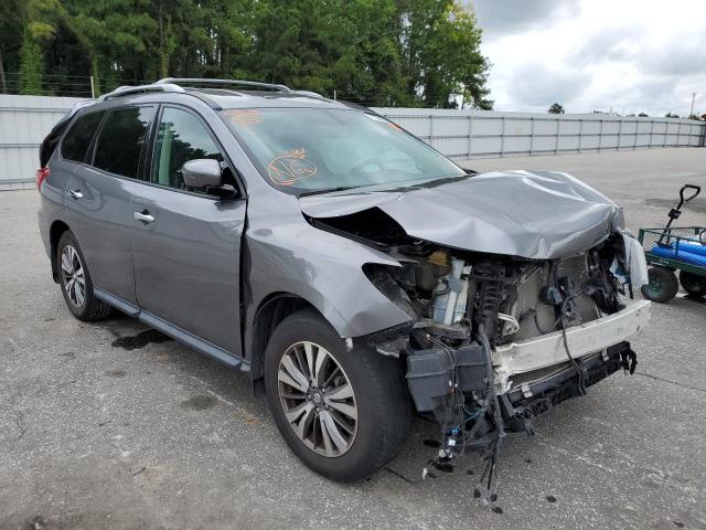 NISSAN PATHFINDER 2017 with VIN 5N1DR2MN7HC637658 - Photo from auction