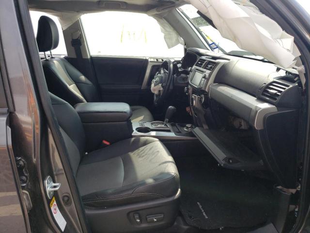 Photo 5 from auction – 2019 TOYOTA 4RUNNER SR with VIN JTEBU5JRXK5614773