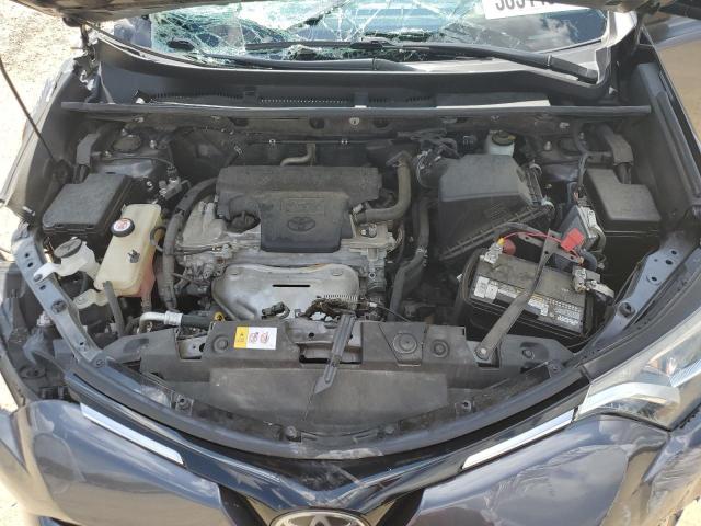Photo 7 from auction – 2017 TOYOTA RAV4 LE with VIN JTMZFREV6HJ712727