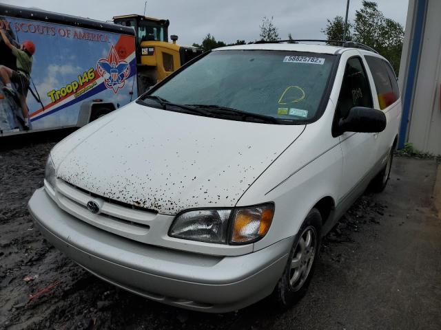 Photo 2 from auction – 2000 TOYOTA SIENNA LE with VIN 4T3ZF13C1YU292640
