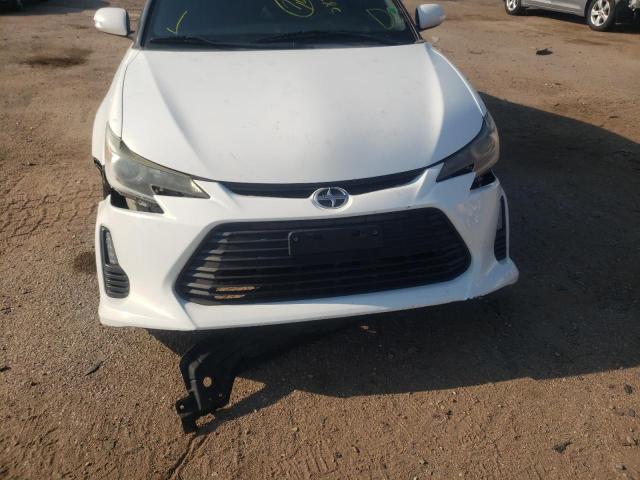 Photo 9 from auction – 2014 TOYOTA SCION TC with VIN JTKJF5C77E3078881