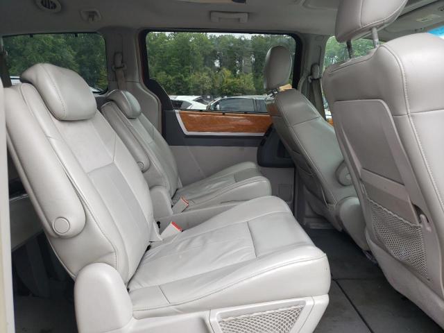 Photo 6 from auction – 2008 CHRYSLER TOWN & COU with VIN 2A8HR64X38R127595