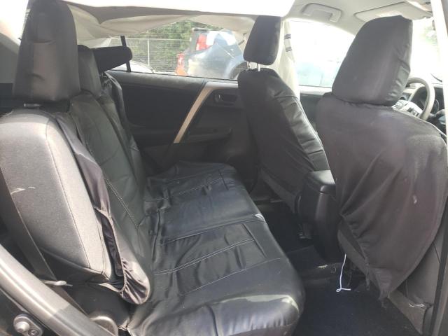 Photo 6 from auction – 2017 TOYOTA RAV4 LE with VIN 2T3BFREV8HW543071