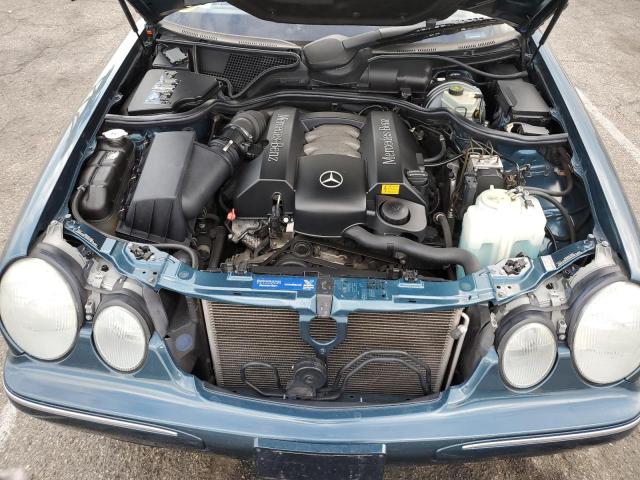 Photo 7 from auction – 2001 MERCEDES-BENZ E 320 with VIN WDBJF65J41B324516