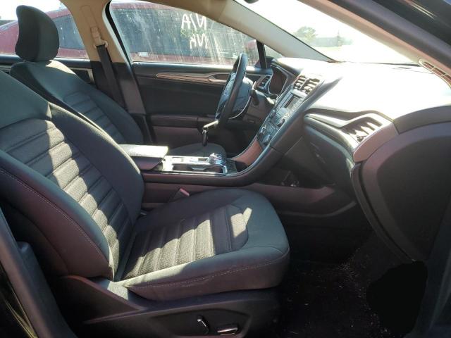 Photo 5 from auction – 2017 FORD FUSION SE with VIN 3FA6P0HD2HR316627