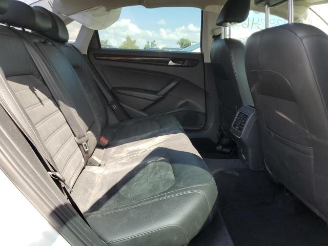 Photo 6 from auction – 2015 VOLKSWAGEN PASSAT SEL with VIN 1VWCV7A36FC014893
