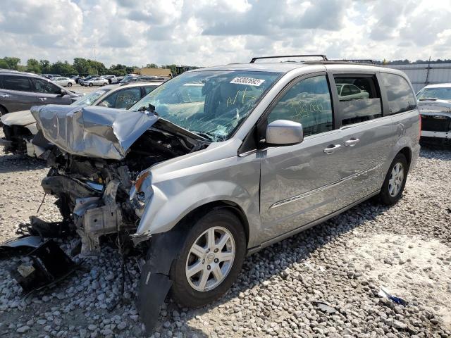 Photo 2 from auction – 2013 CHRYSLER TOWN & COU with VIN 2C4RC1BG8DR555708