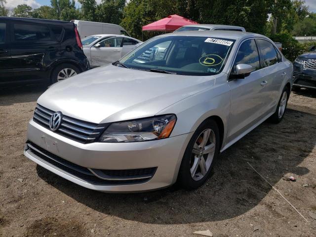 Photo 2 from auction – 2014 VOLKSWAGEN PASSAT S with VIN 1VWAT7A38EC054159