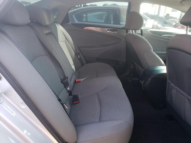 Photo 6 from auction – 2013 HYUNDAI SONATA HYB with VIN KMHEC4A48DA096493
