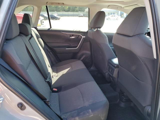 Photo 6 from auction – 2019 TOYOTA RAV4 XLE with VIN 2T3P1RFV2KC048506