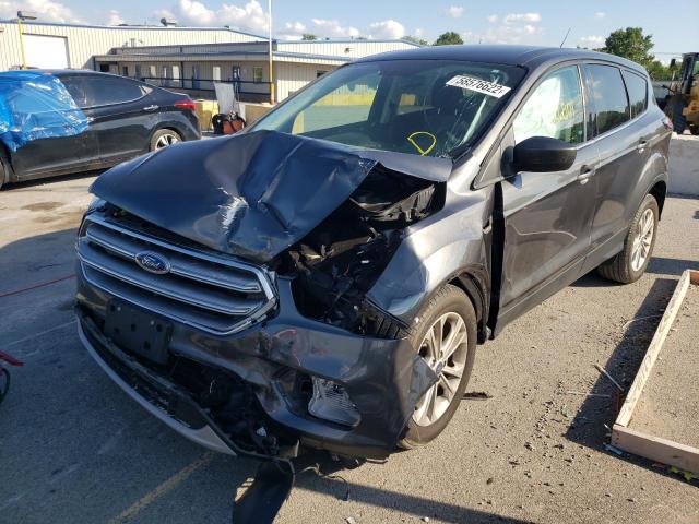 Photo 2 from auction – 2017 FORD ESCAPE SE with VIN 1FMCU0GDXHUD37219