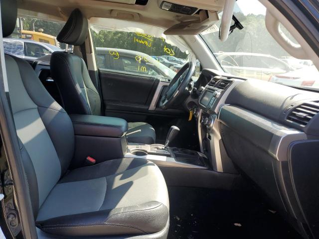 Photo 5 from auction – 2016 TOYOTA 4RUNNER SR with VIN JTEZU5JR2G5142056