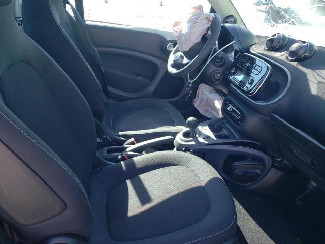 Photo 5 from auction – 2017 SMART FORTWO with VIN WMEFJ5DA7HK169084