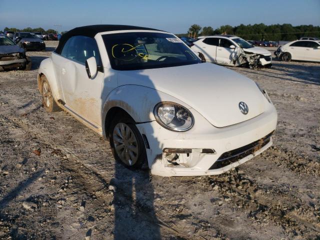 VOLKSWAGEN BEETLE S/S 2017 with VIN 3VW517AT6HM809285 - Photo from auction