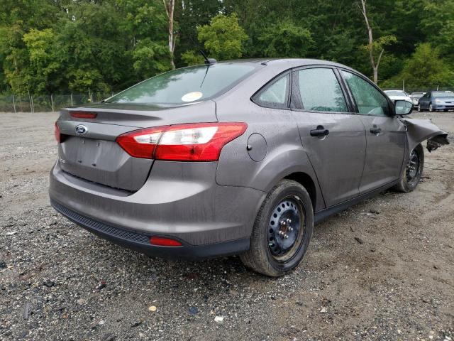 Photo 4 from auction – 2013 FORD FOCUS S with VIN 1FADP3E23DL135802