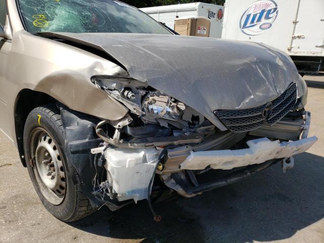 Photo 9 from auction – 2003 TOYOTA CAMRY LE with VIN JTDBF32K830104506