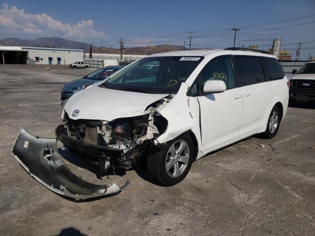 Photo 2 from auction – 2013 TOYOTA SIENNA LE with VIN 5TDKK3DC4DS300572