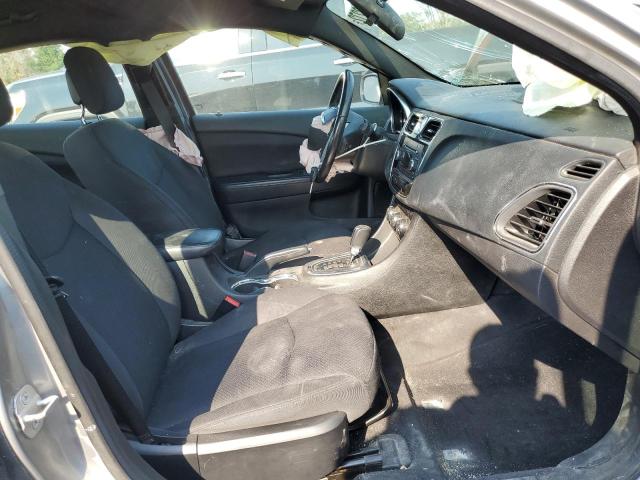 Photo 5 from auction – 2014 CHRYSLER 200 TOURIN with VIN 1C3CCBBG3EN183970