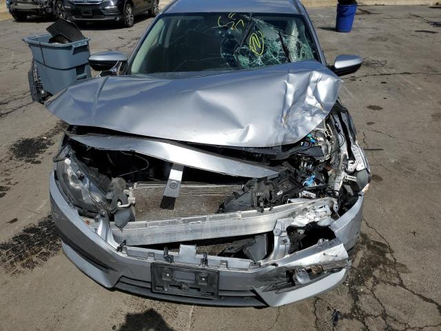 Photo 7 from auction – 2017 HONDA CIVIC LX with VIN 19XFC2F55HE230507