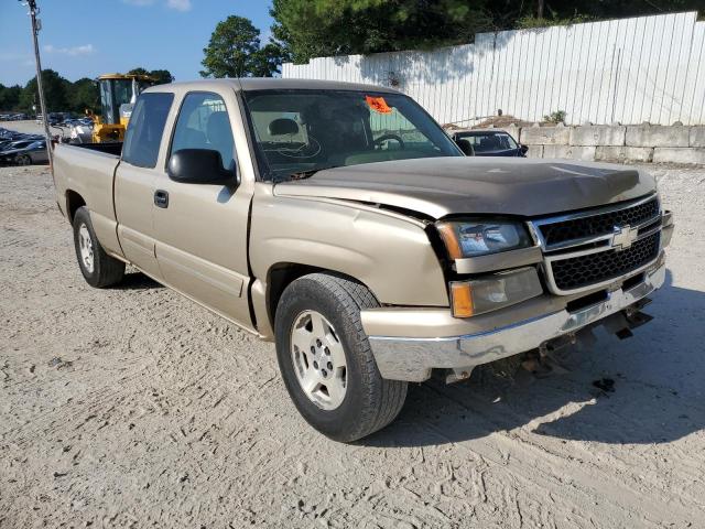 CHEVROLET SILVERADO 2006 with VIN 1GCEC19V06Z103473 - Photo from auction