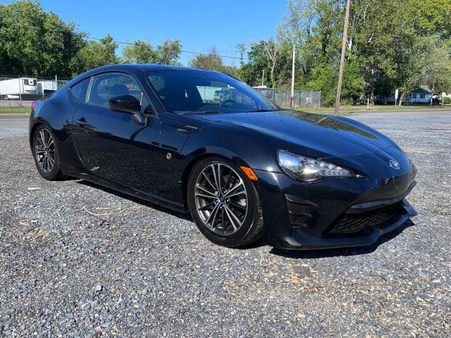 TOYOTA 86 BASE 2017 with VIN JF1ZNAA12H9701884 - Photo from auction