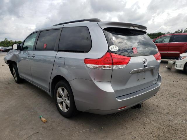 Photo 3 from auction – 2014 TOYOTA SIENNA LE with VIN 5TDKK3DC4ES419577