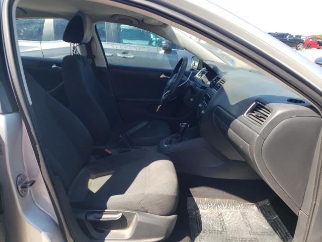Photo 5 from auction – 2013 VOLKSWAGEN JETTA BASE with VIN 3VW2K7AJ0DM226333