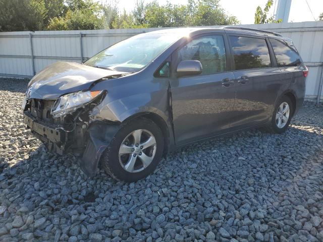 Photo 2 from auction – 2015 TOYOTA SIENNA LE with VIN 5TDKK3DC8FS664691