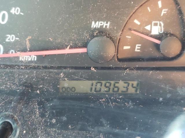 Photo 8 from auction – 2002 TOYOTA CAMRY LE with VIN 4T1BE32K92U072283