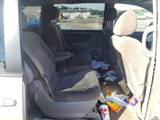 Photo 6 from auction – 2004 TOYOTA SIENNA CE with VIN 5TDZA23C54S150260