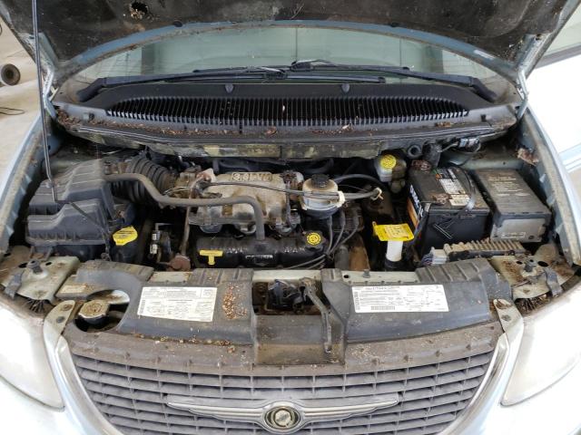 Photo 7 from auction – 2001 CHRYSLER TOWN & COU with VIN 2C8GP64L31R208722